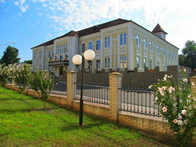 Отель Бессарабия Izmail Dış mekan fotoğraf